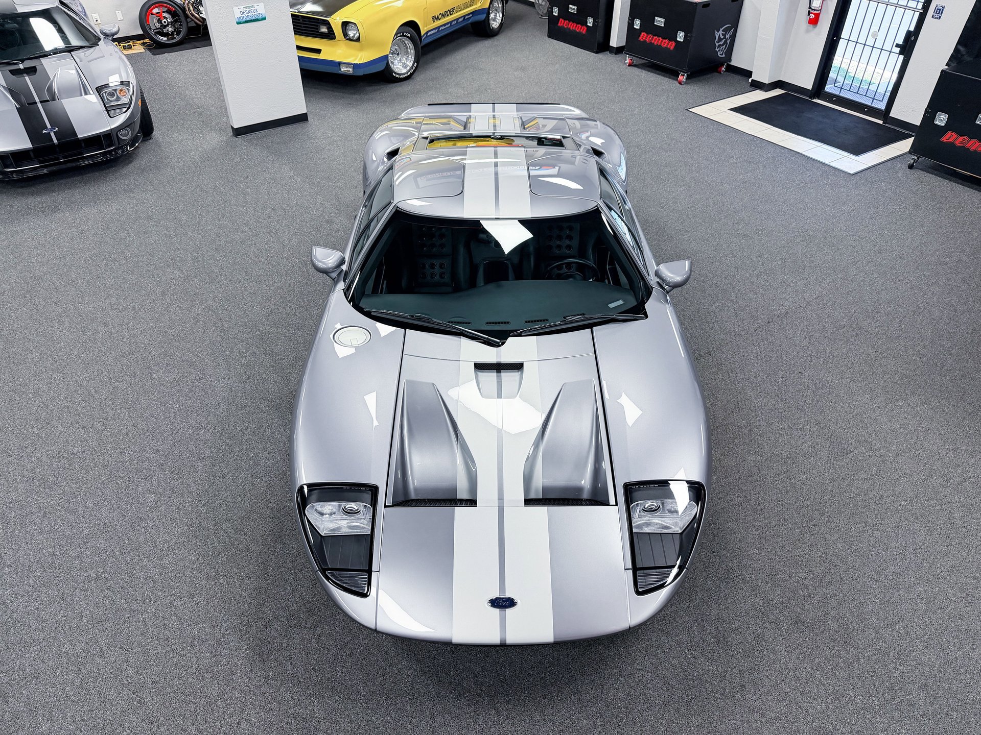 Used 2006 Ford GT image 6