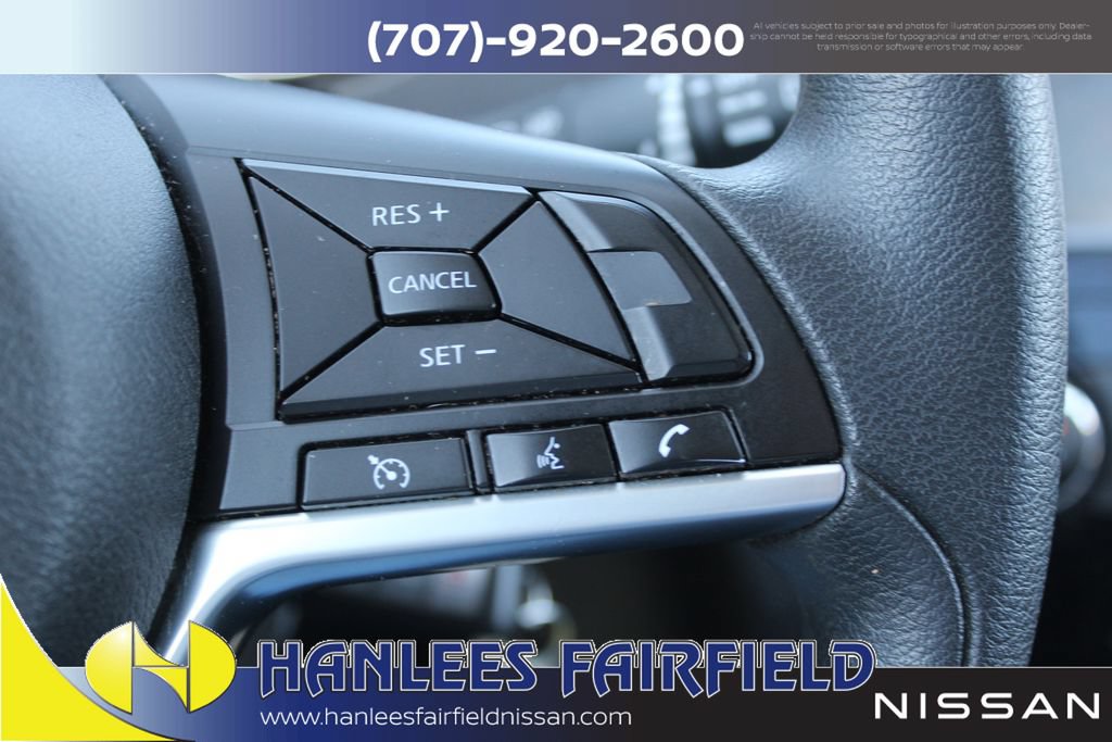 Used 2020 Nissan Rogue S FWD image 25