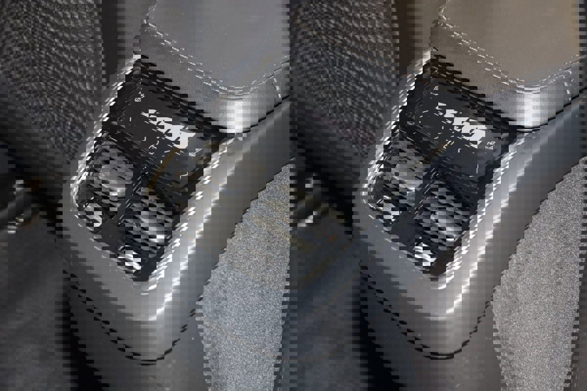 Used 2024 Volvo XC90 B5 Plus image 16