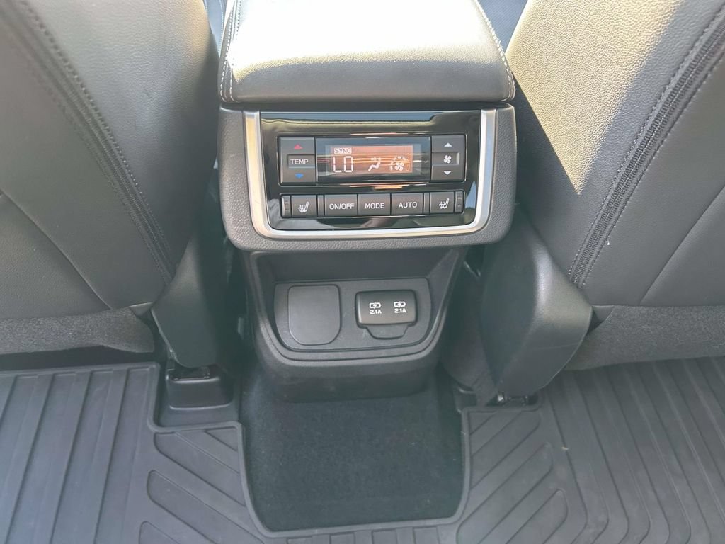 Used 2020 Subaru Ascent Limited w/ Technology Package AWD/4WD image 14