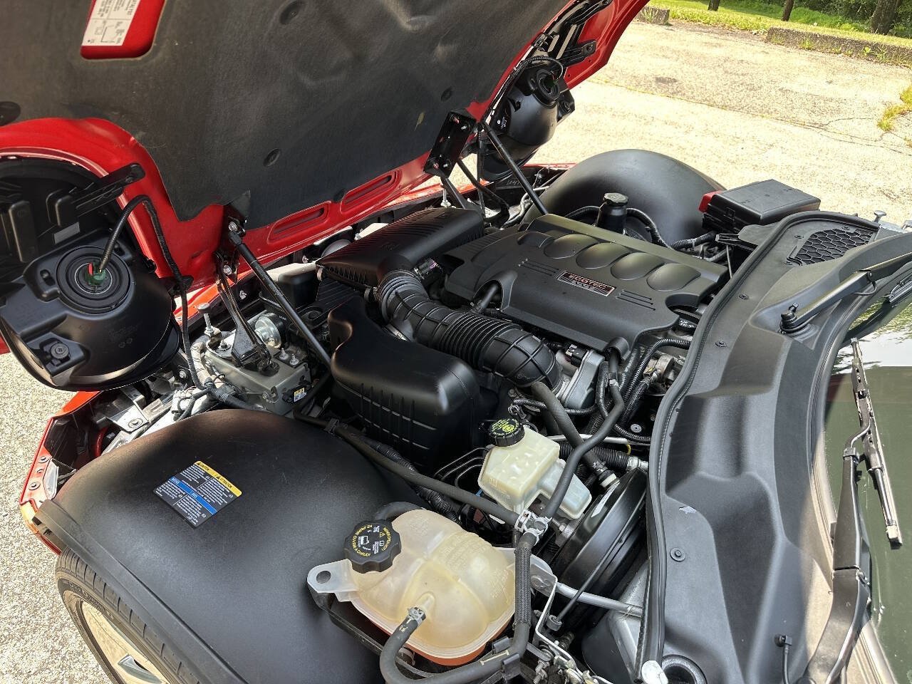 Used 2006 Pontiac Solstice Convertible w/ Premium Package RWD image 19