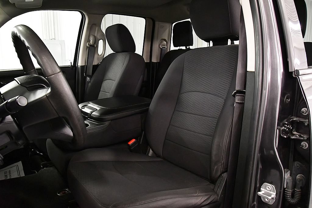 Used 2019 RAM 1500 Express AWD/4WD image 27