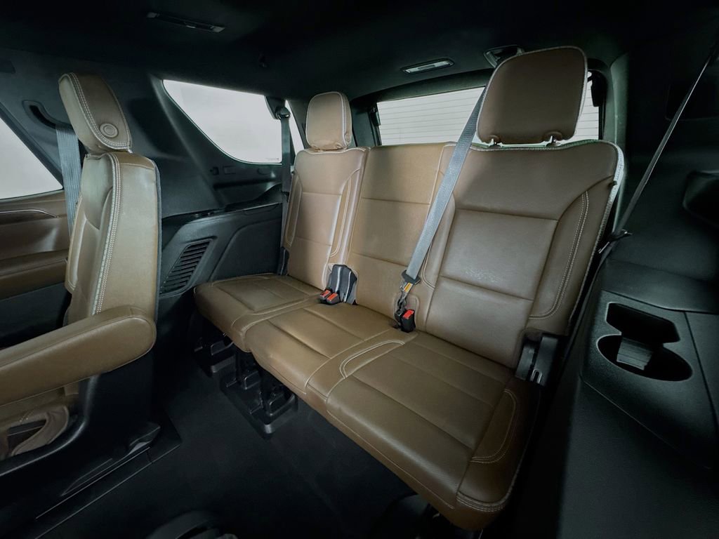 Used 2021 Chevrolet Tahoe High Country w/ Premium Package image 30