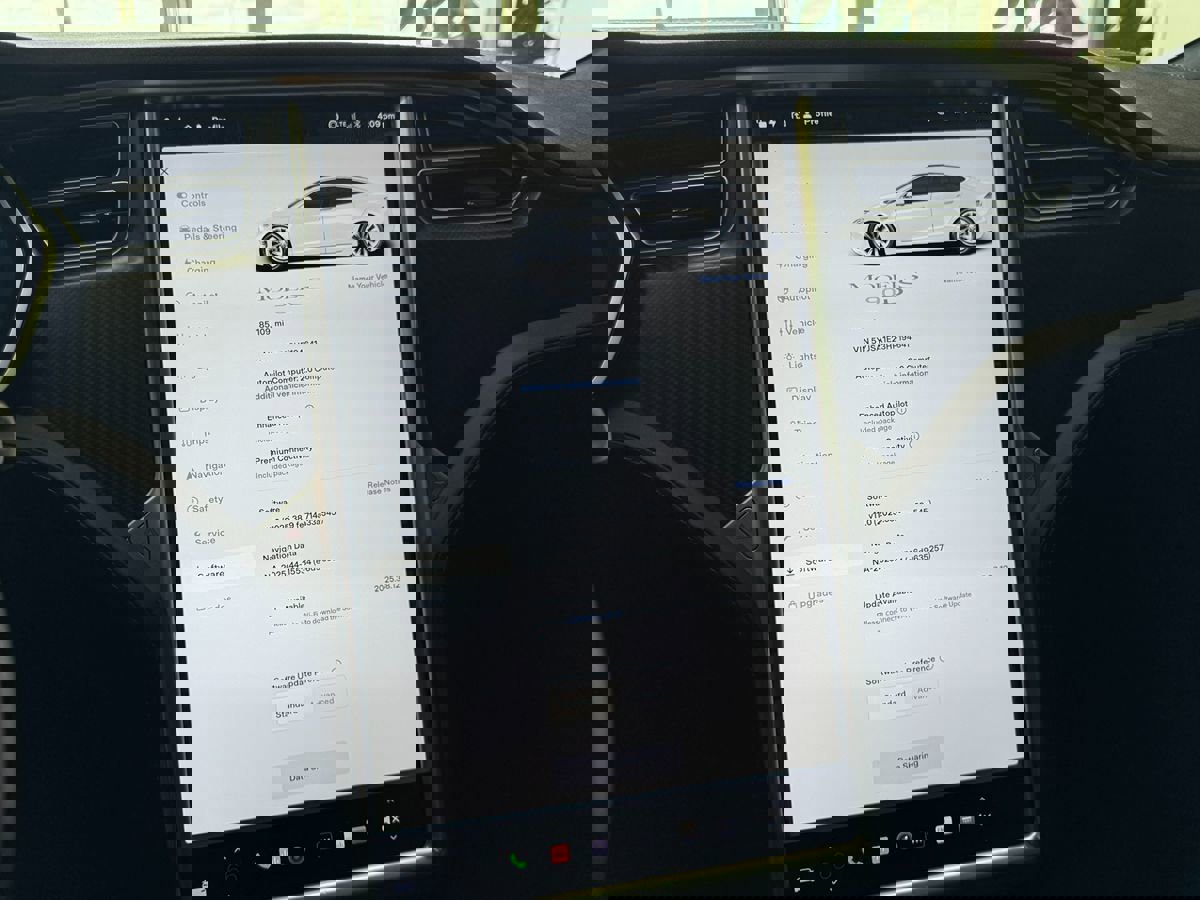 Used 2017 Tesla Model S 75D image 37