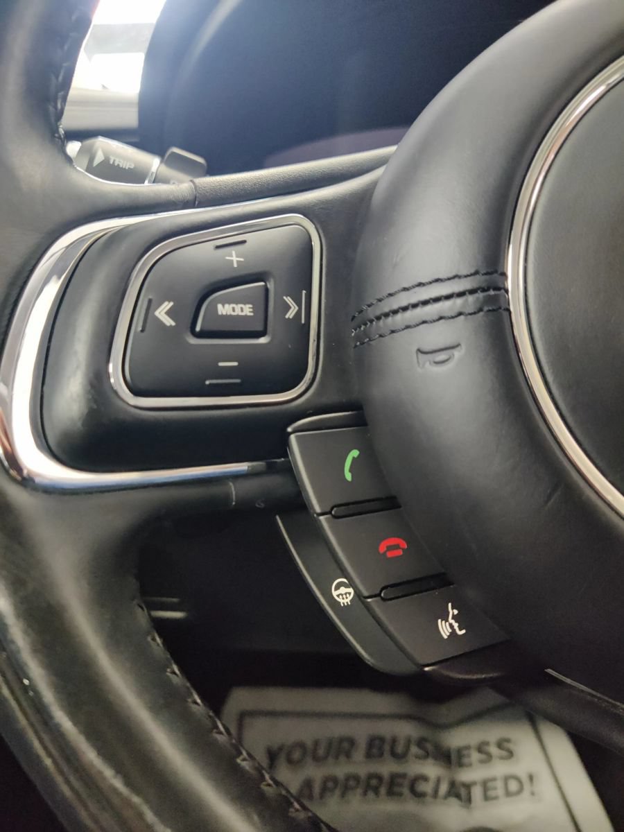 Used 2016 Jaguar XJ AWD/4WD image 34