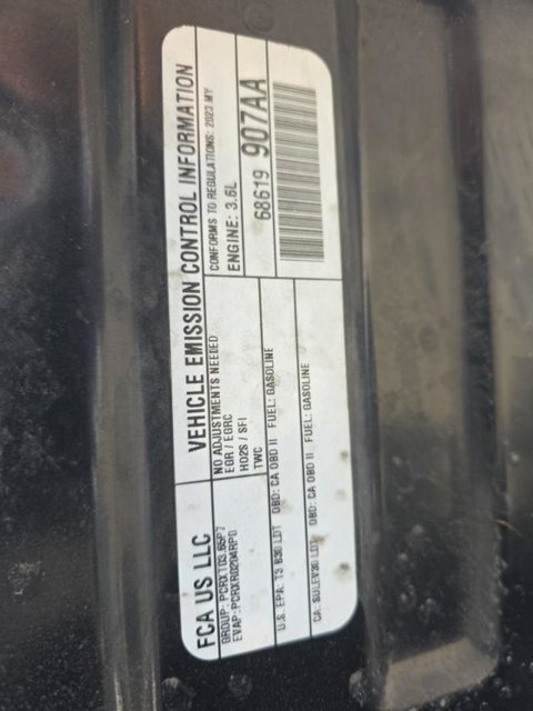 Used 2023 Jeep Grand Cherokee Limited AWD/4WD image 17