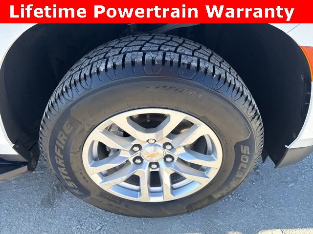 Used 2024 Chevrolet Suburban LT image 30