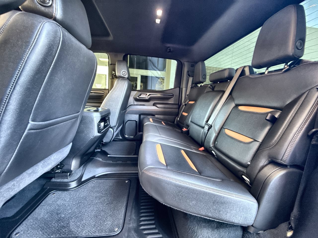 Used 2025 GMC Sierra 1500 AT4 AWD/4WD image 25