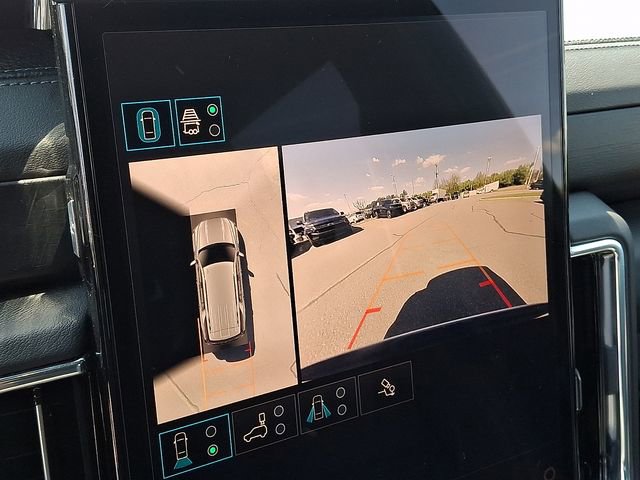 Used 2025 GMC Yukon Denali image 15