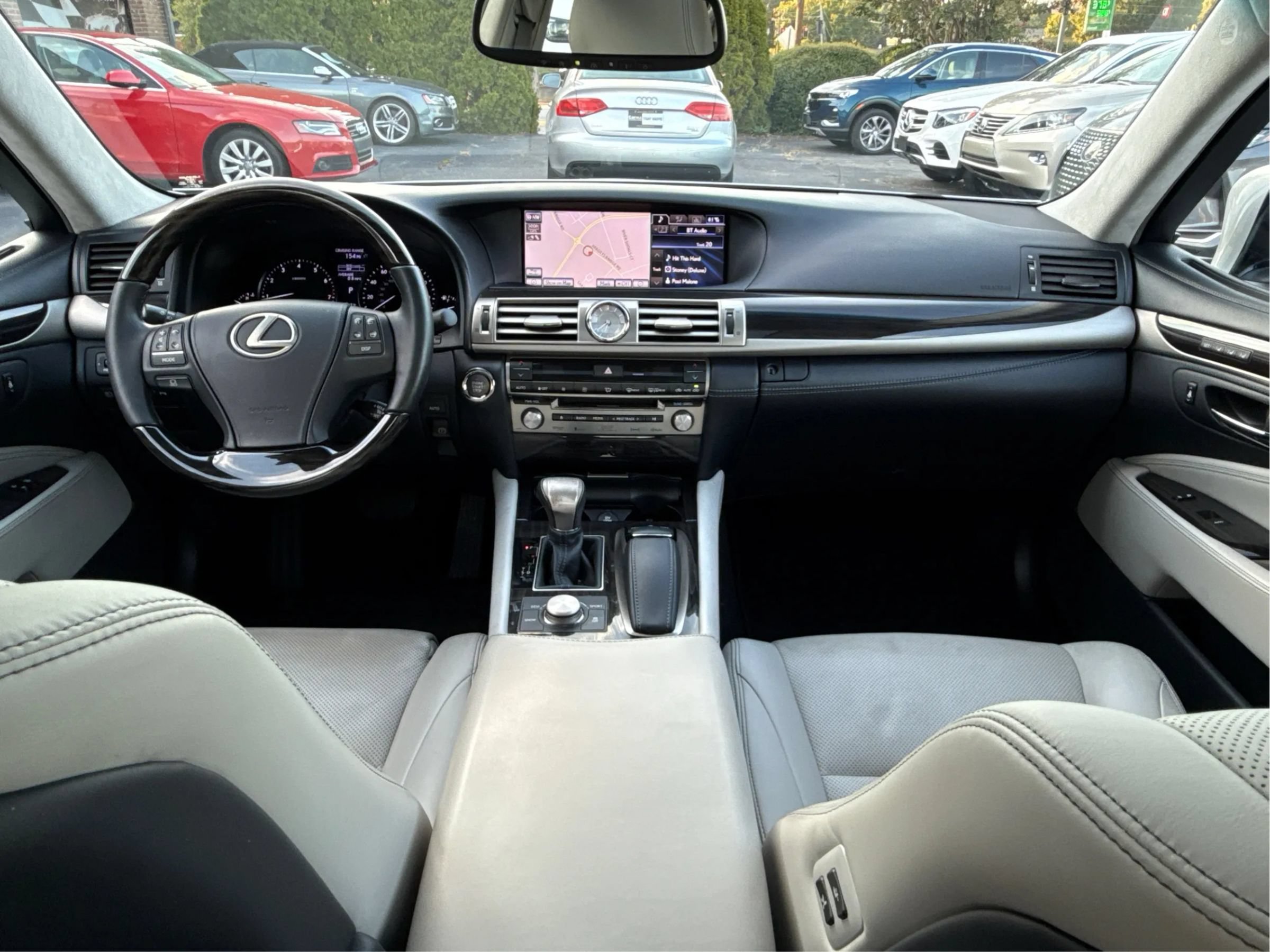 Used 2014 Lexus LS 460 w/ Comfort Package RWD image 36