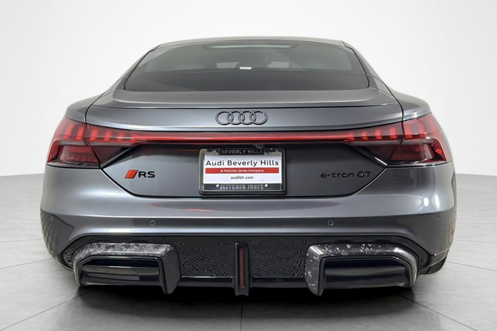 Certified 2025 Audi RS e-tron GT performance image 4