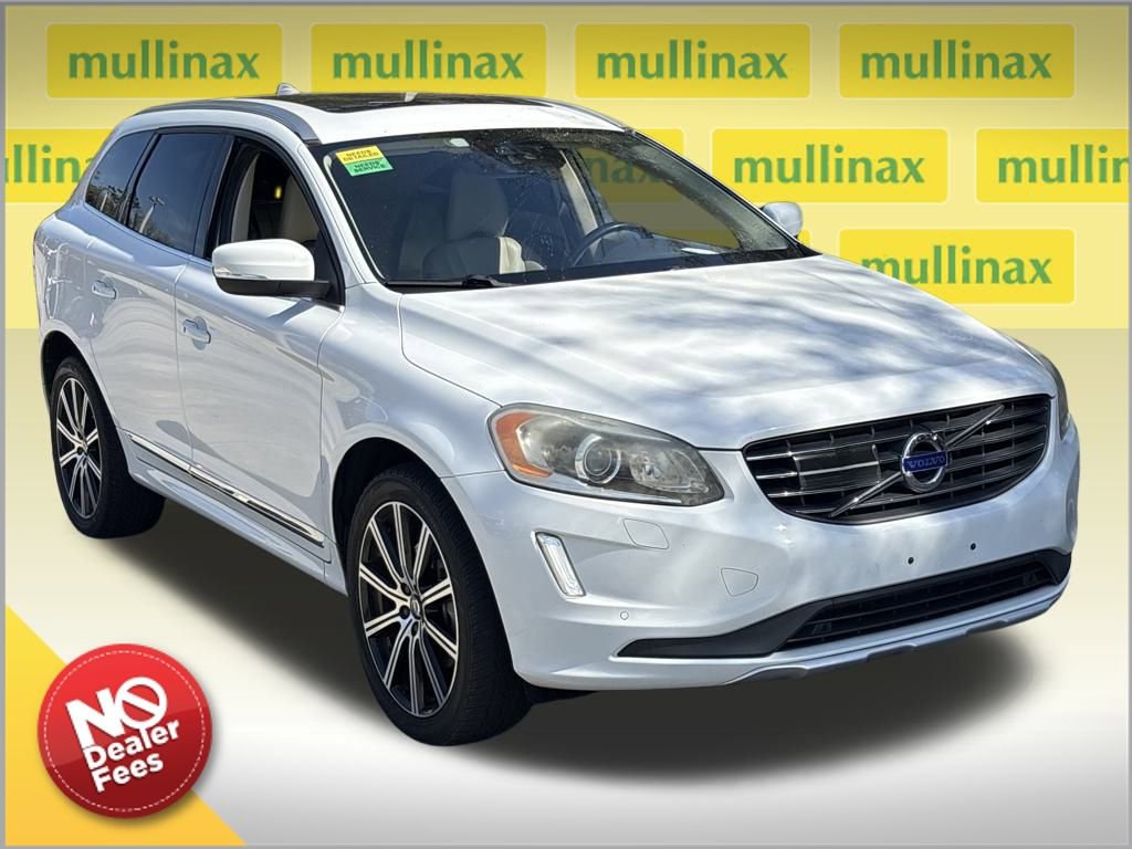 Used 2015 Volvo XC60 T5 Platinum image 1