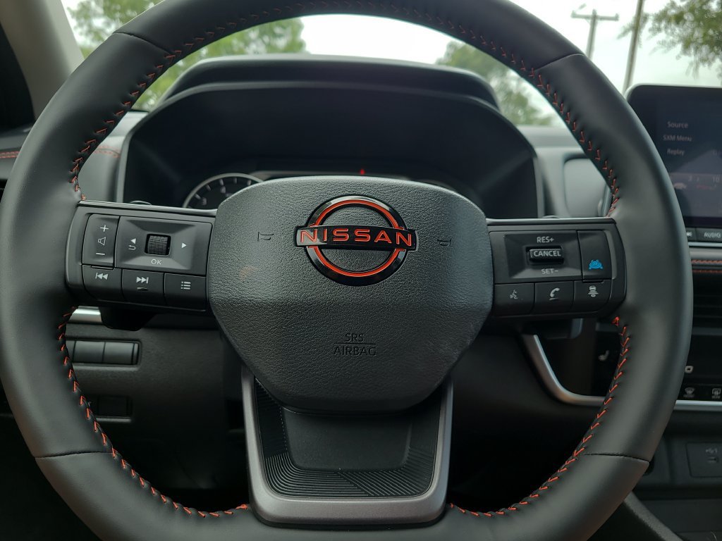 Certified 2025 Nissan Rogue SV AWD/4WD image 25