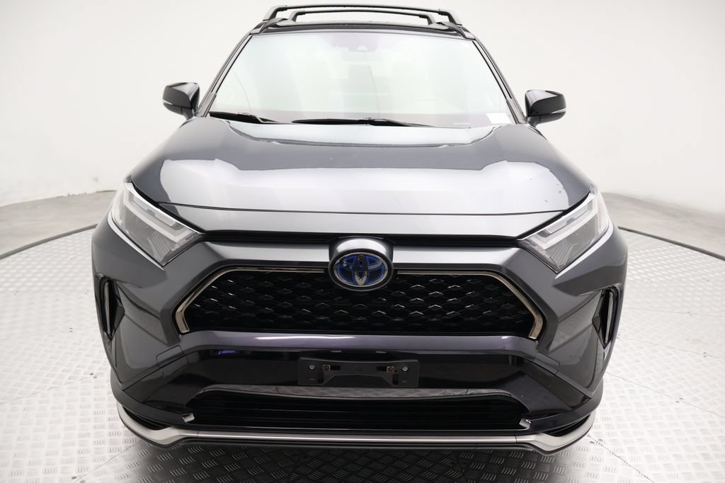 Used 2023 Toyota RAV4 XSE w/ Weather Package AWD/4WD image 5