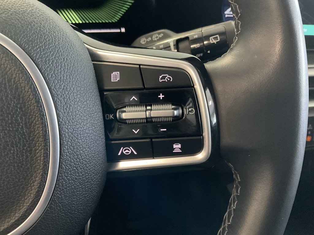 Used 2024 Kia Sorento S image 14