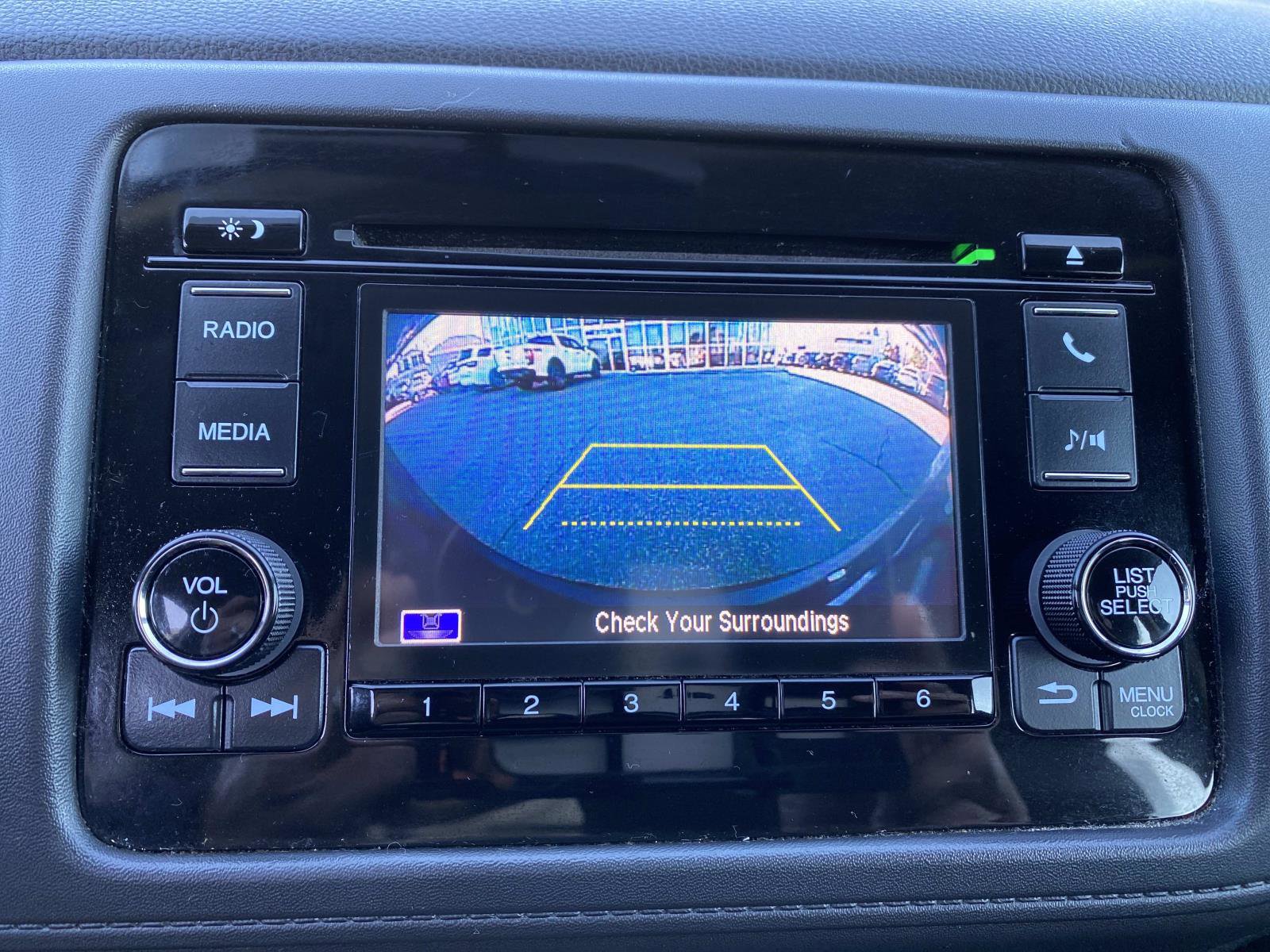 Used 2021 Honda HR-V LX image 12