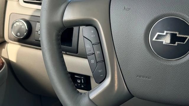 Used 2013 Chevrolet Tahoe LTZ image 35