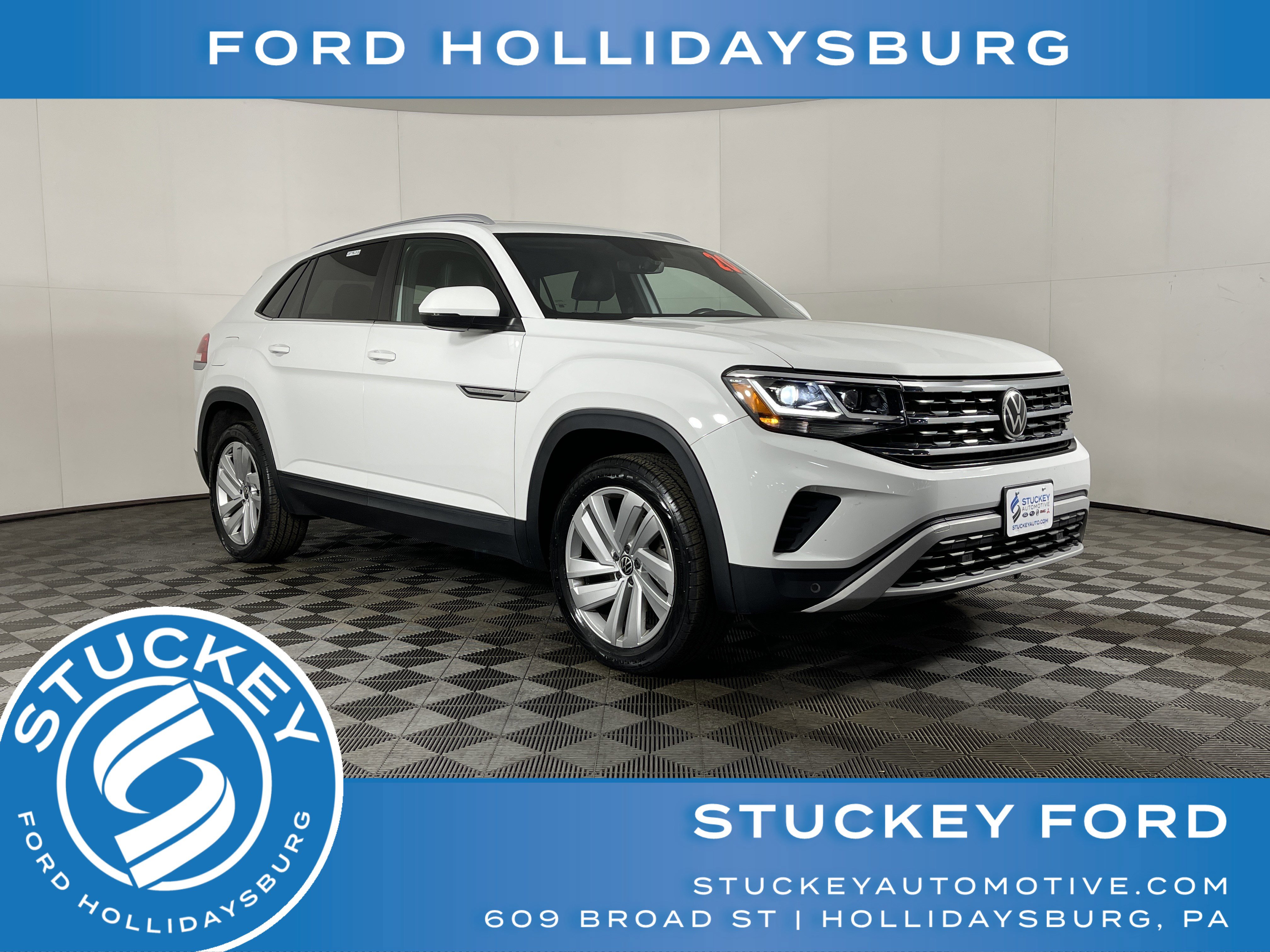 Used 2020 Volkswagen Atlas Cross Sport SE w/ Panoramic Sunroof Package image 1