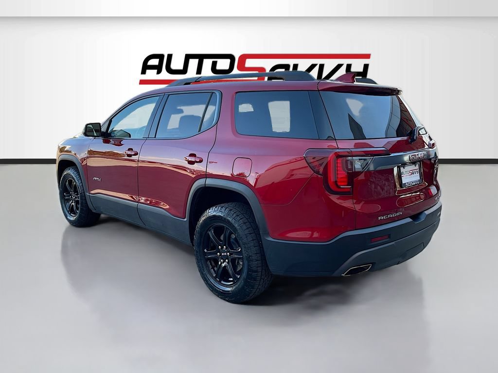 Used 2023 GMC Acadia AT4 w/ Technology Package AWD/4WD image 5