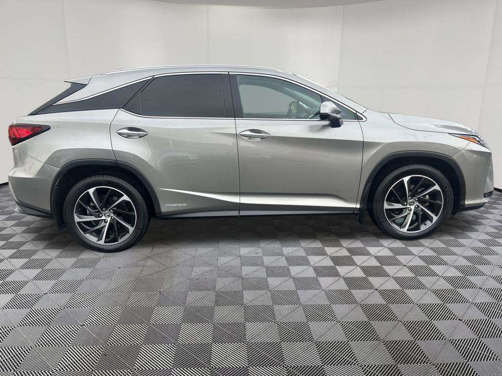 Used 2018 Lexus RX 450h AWD w/ Luxury Package image 9