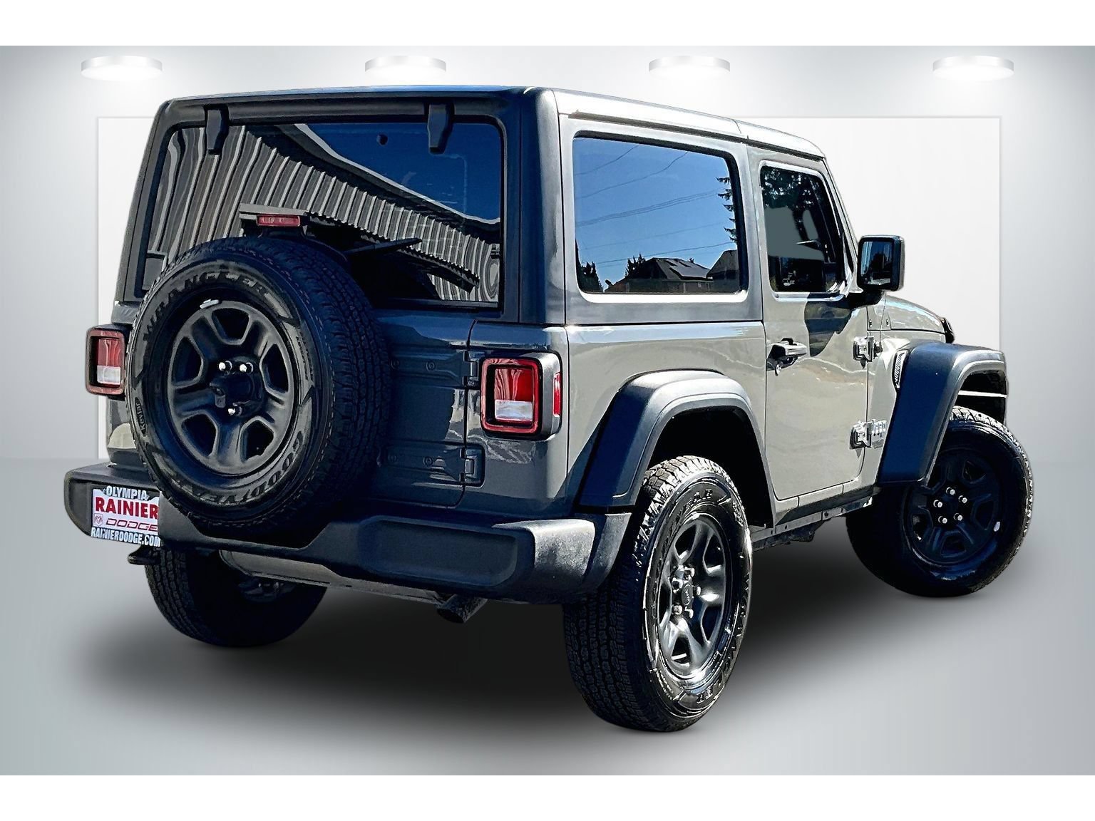 Used 2021 Jeep Wrangler Sport AWD/4WD image 13