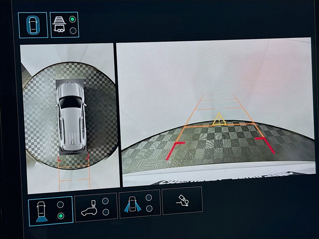 New 2026 GMC Acadia AT4 w/ Luxury Package image 14