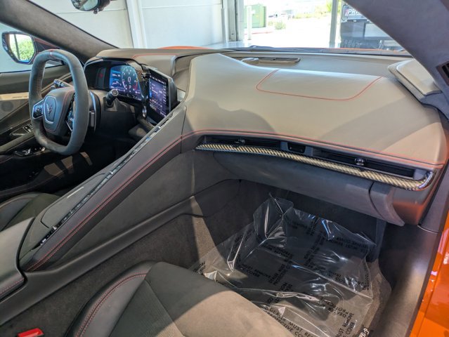 Used 2022 Chevrolet Corvette Stingray Premium Conv w/ Z51 Performance Package RWD image 16