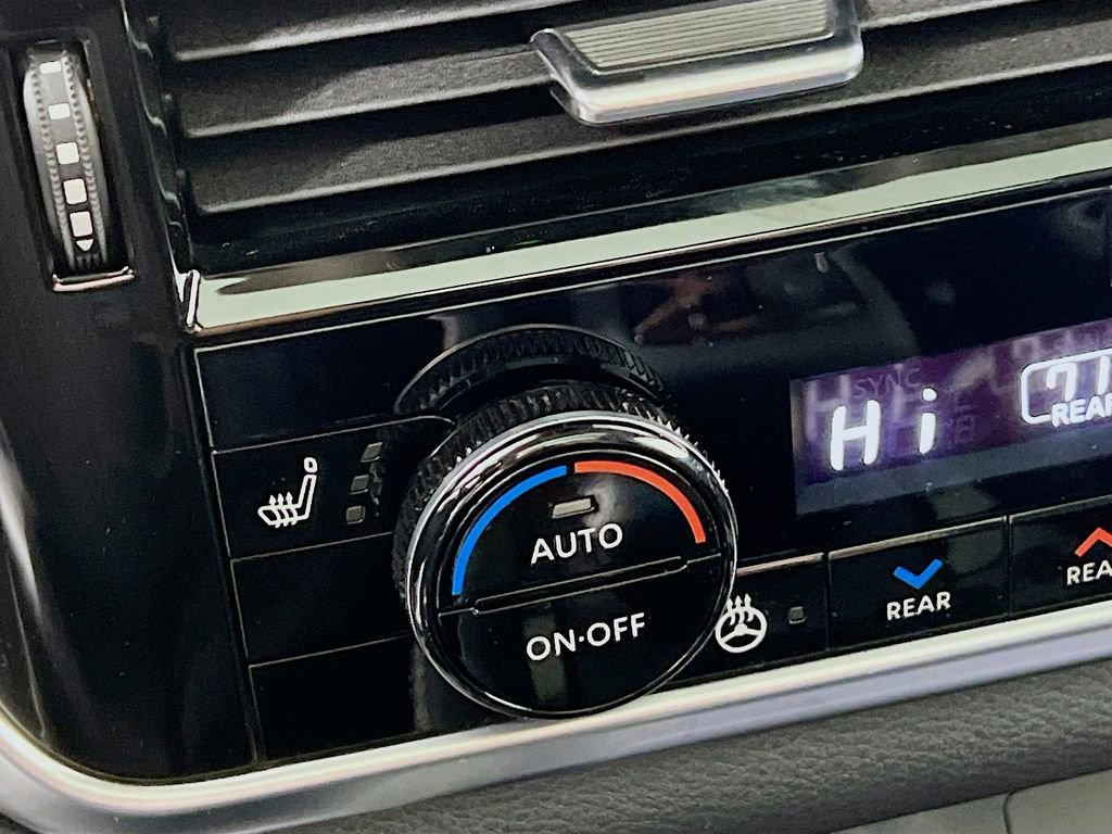 Used 2021 Nissan Rogue Platinum image 20