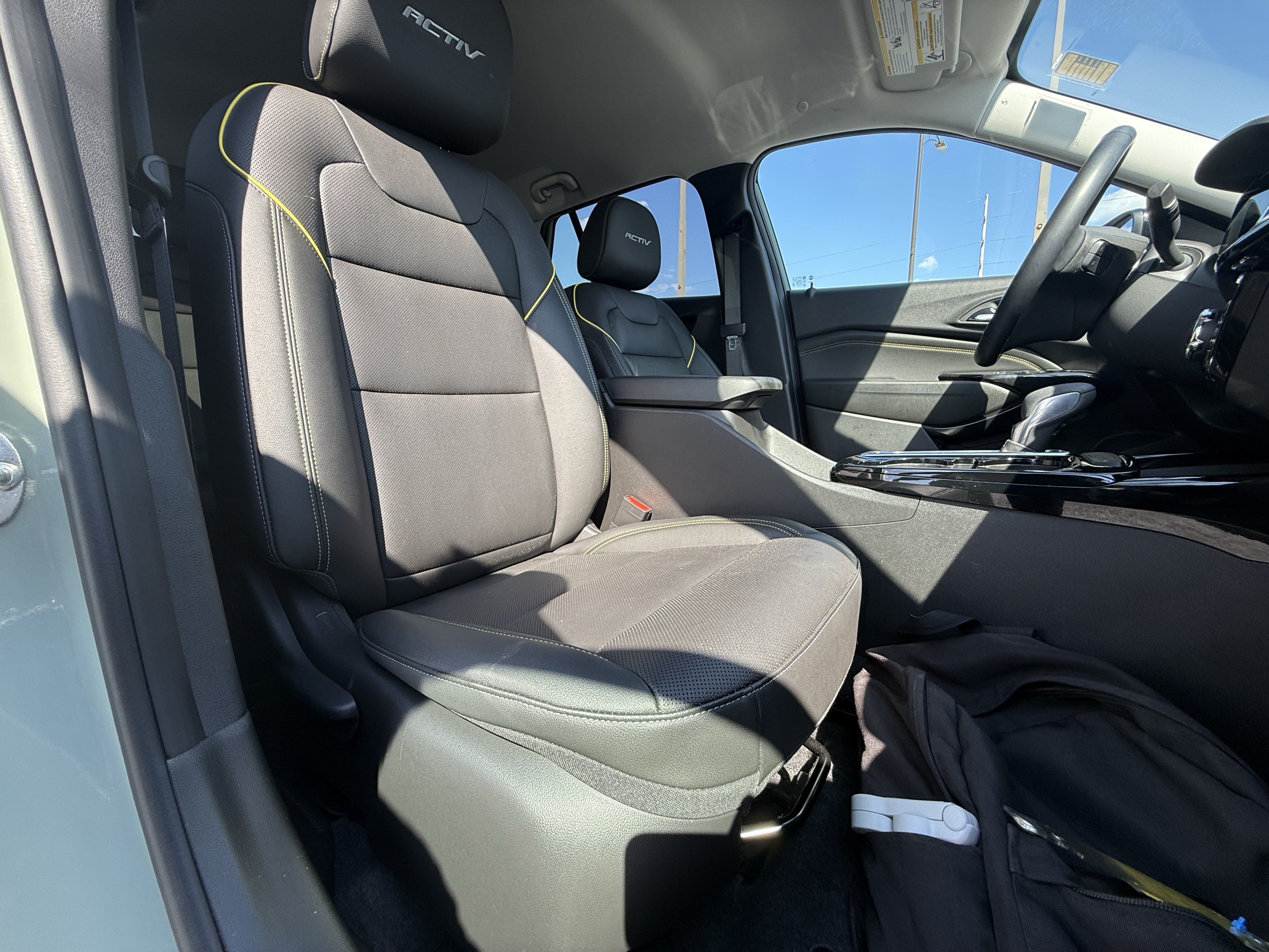 Used 2025 Chevrolet Trax ACTIV w/ Driver Confidence Package FWD image 34