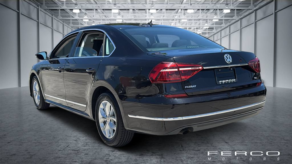 Used 2017 Volkswagen Passat 1.8T S FWD image 3
