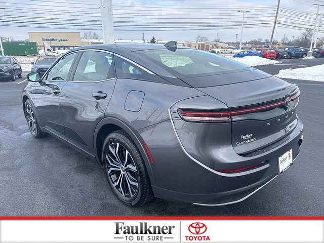 Certified 2024 Toyota Crown XLE image 5