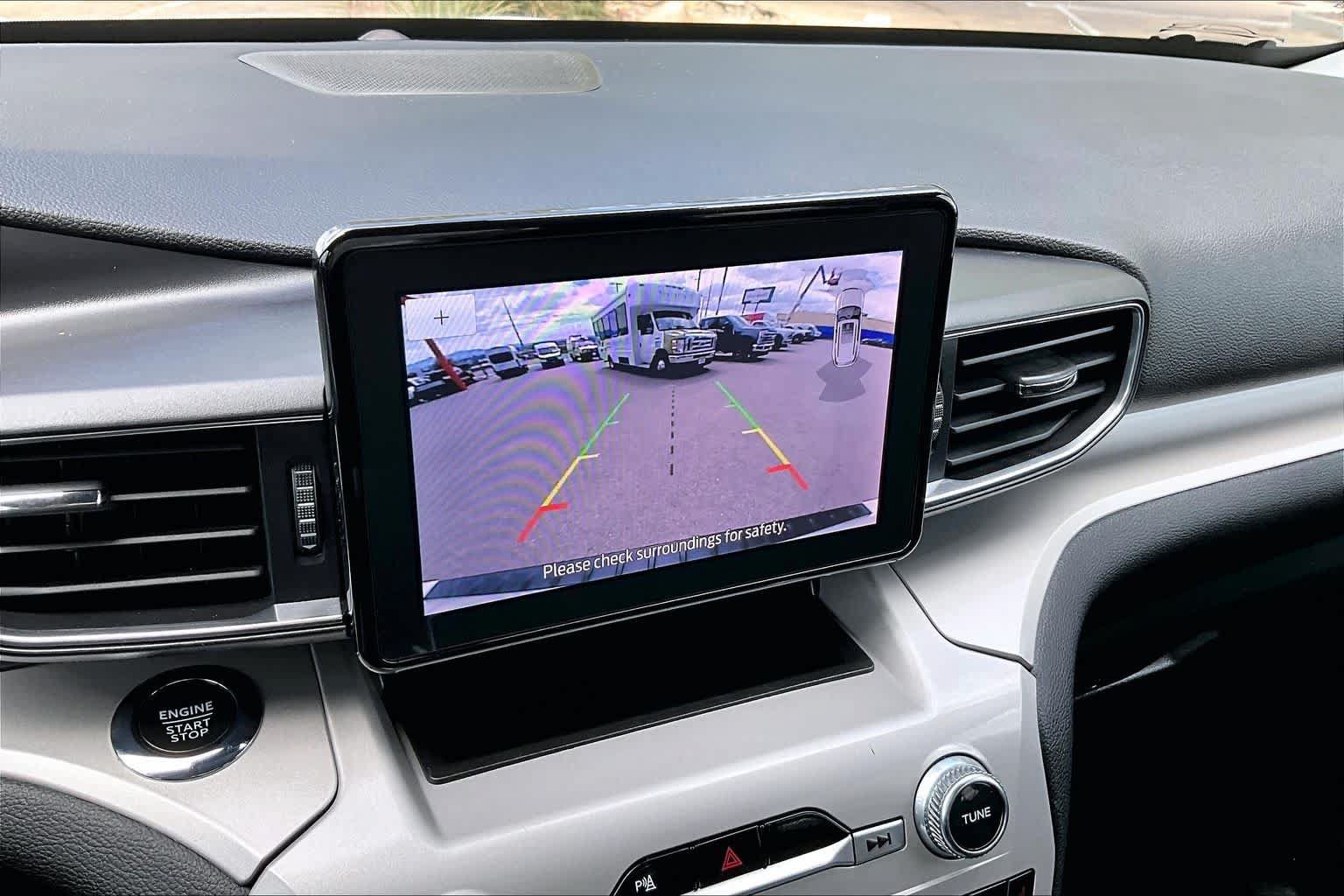 Certified 2024 Ford Explorer XLT w/ Equipment Group 202A RWD image 25