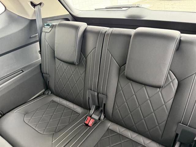 New 2025 Volkswagen Atlas SEL Premium R-Line image 20