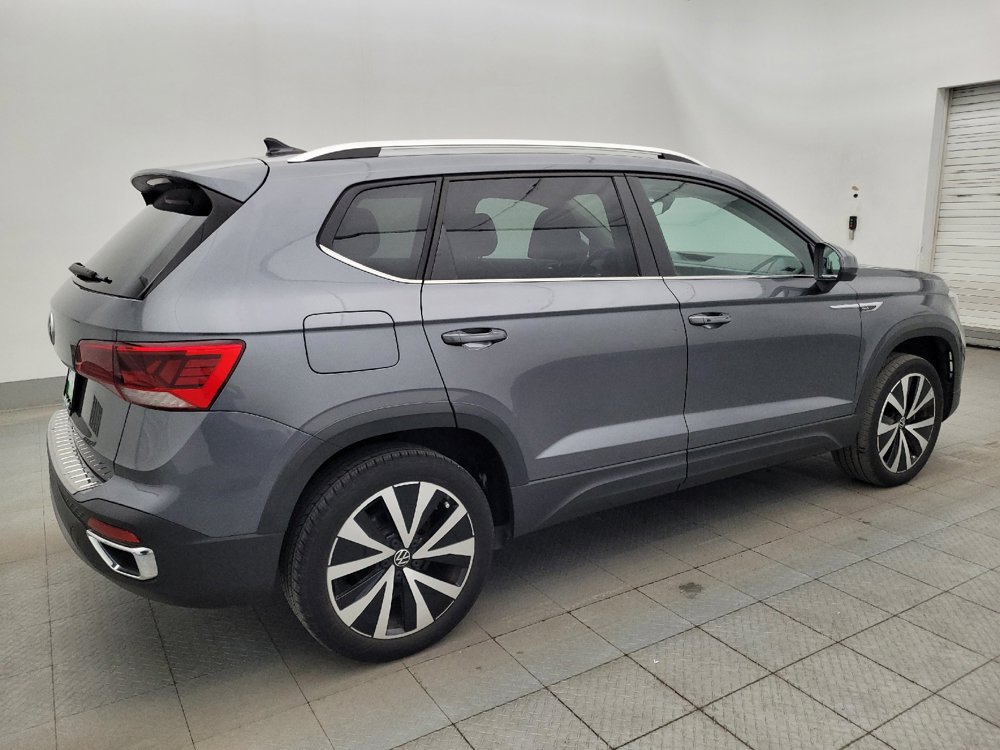 Used 2023 Volkswagen Taos SE FWD image 10