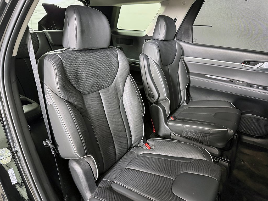 Used 2023 Hyundai Palisade SEL w/ Premium Package image 35