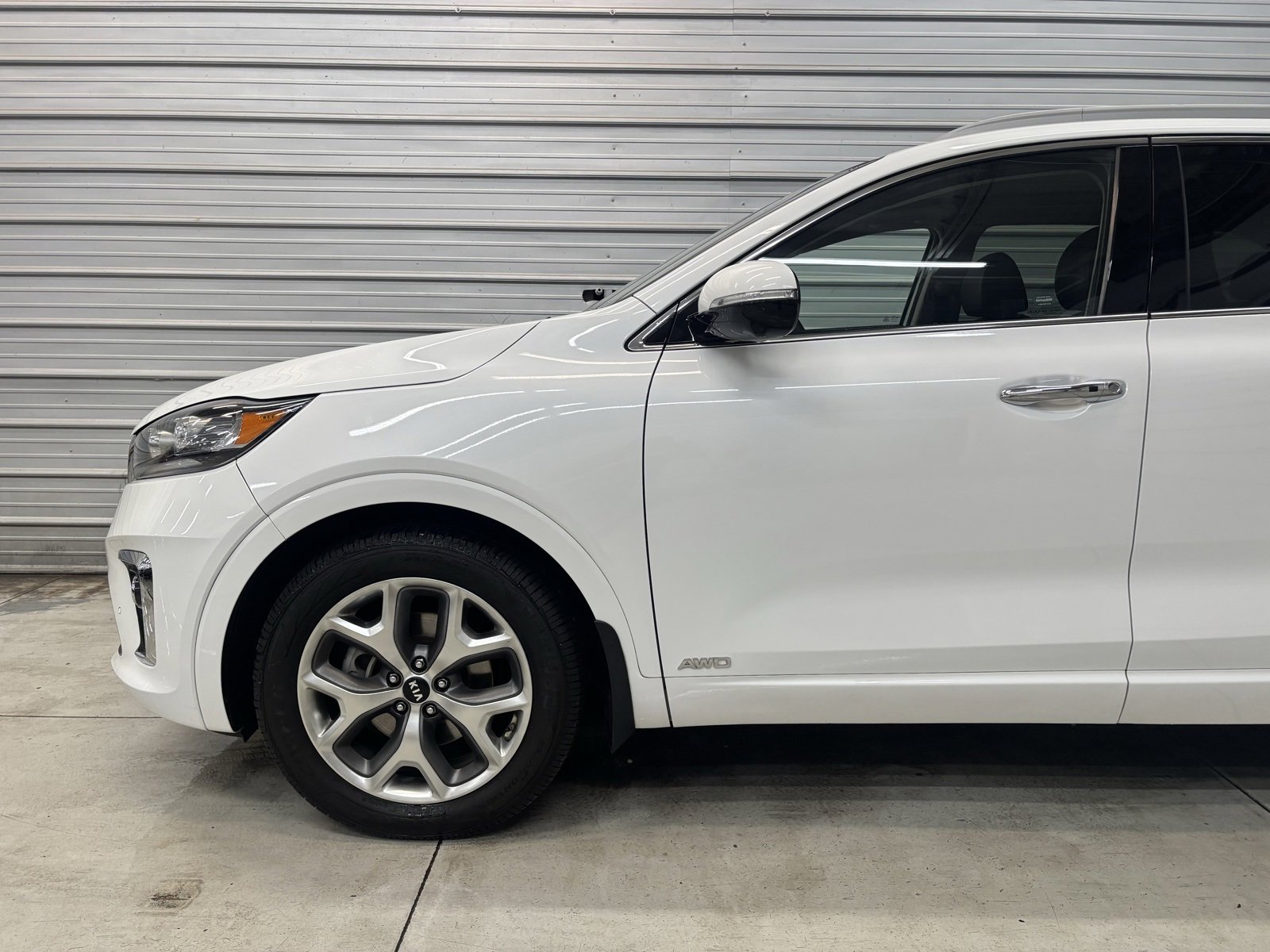 Used 2020 Kia Sorento SX image 3