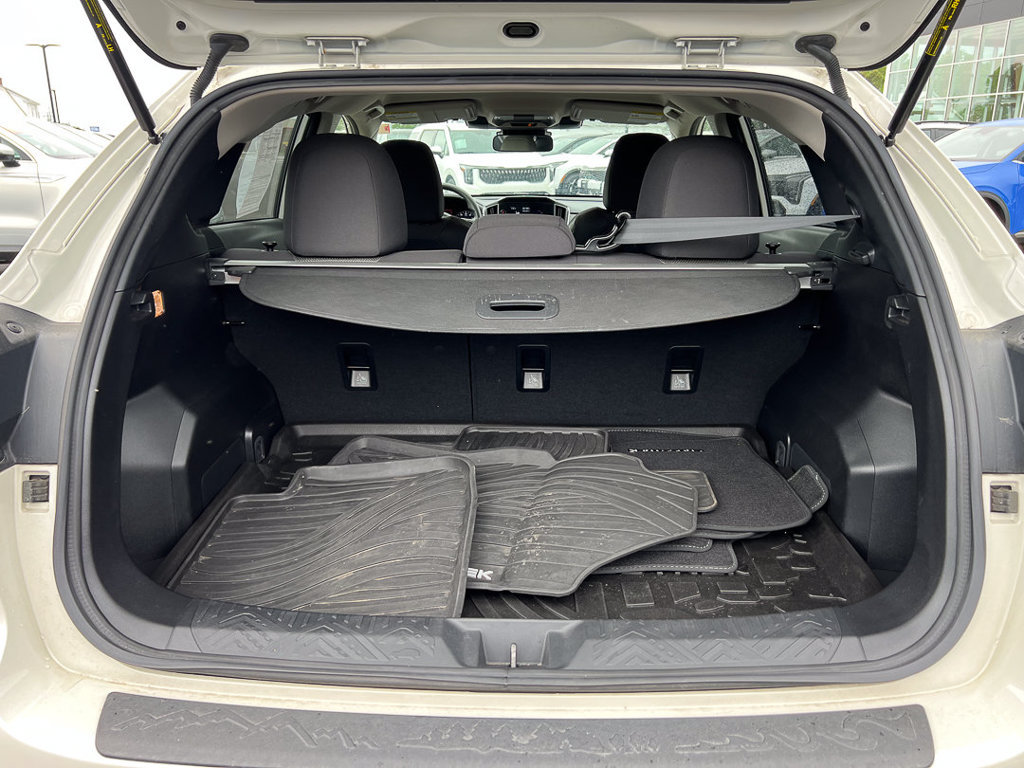 Used 2024 Subaru Crosstrek 2.0i Premium AWD/4WD image 6