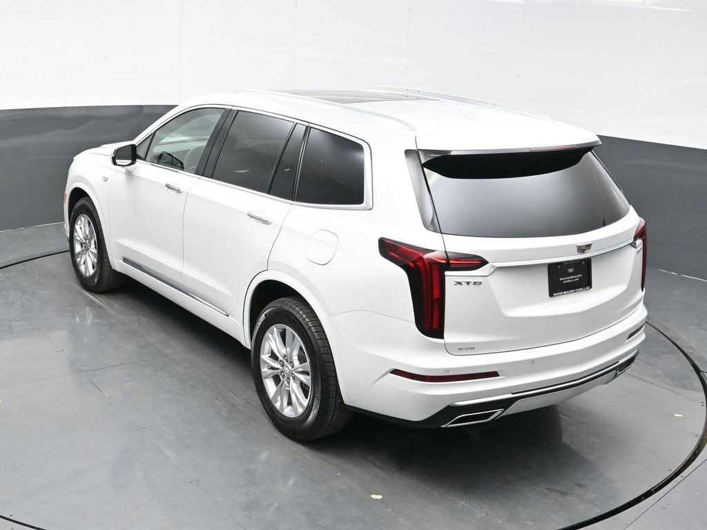 New 2025 Cadillac XT6 Luxury w/ LPO, Floor Liner Package AWD/4WD image 29