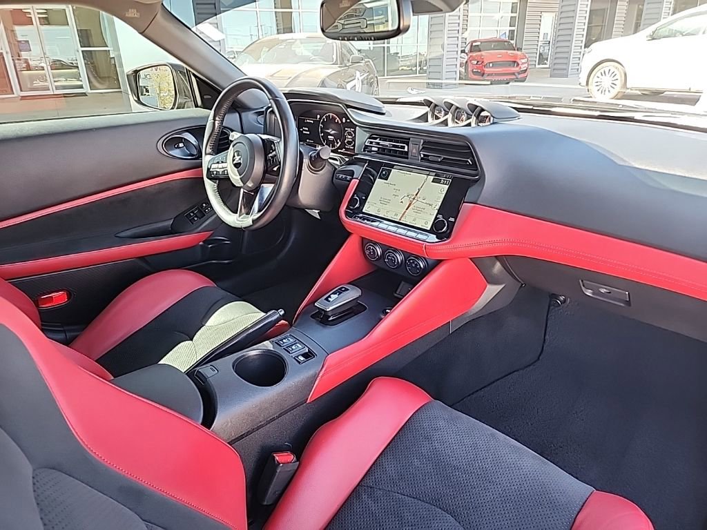 Used 2024 Nissan Z Performance w/ Floor Mat Package image 11