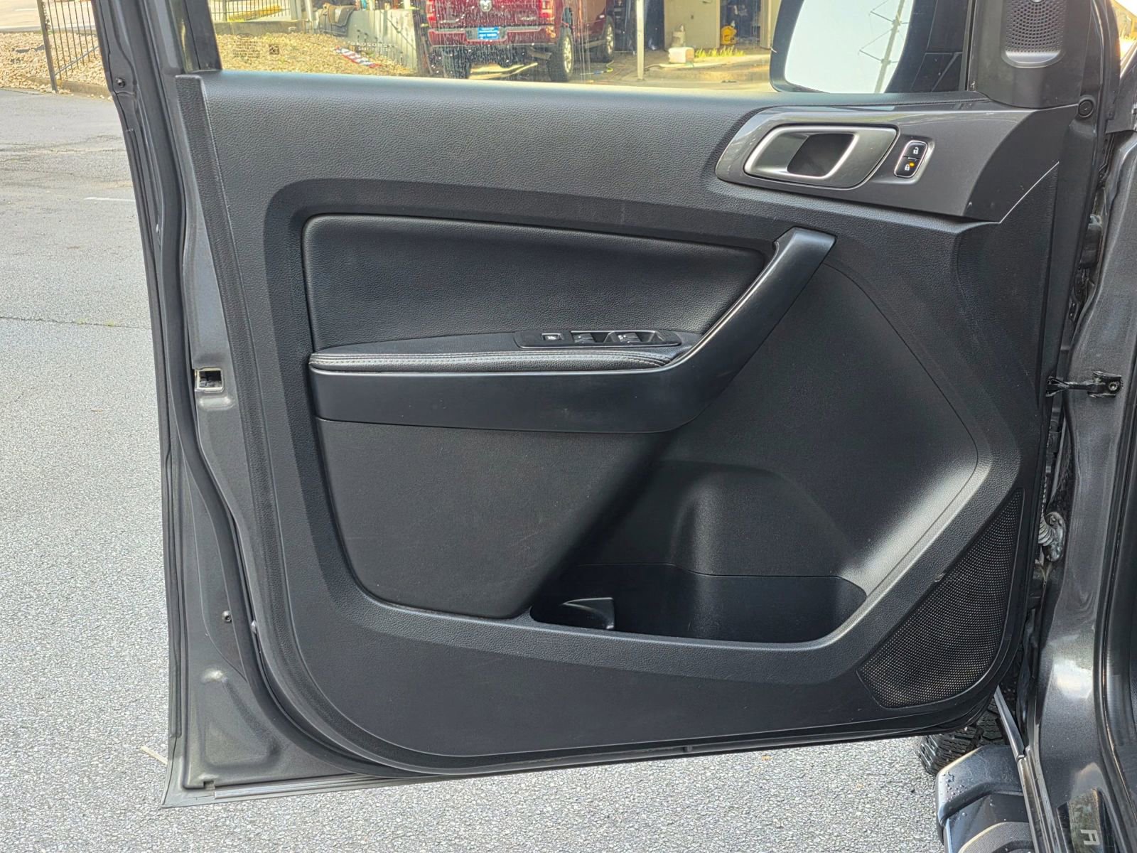 Used 2019 Ford Ranger Lariat w/ Equipment Group 501A Mid image 26