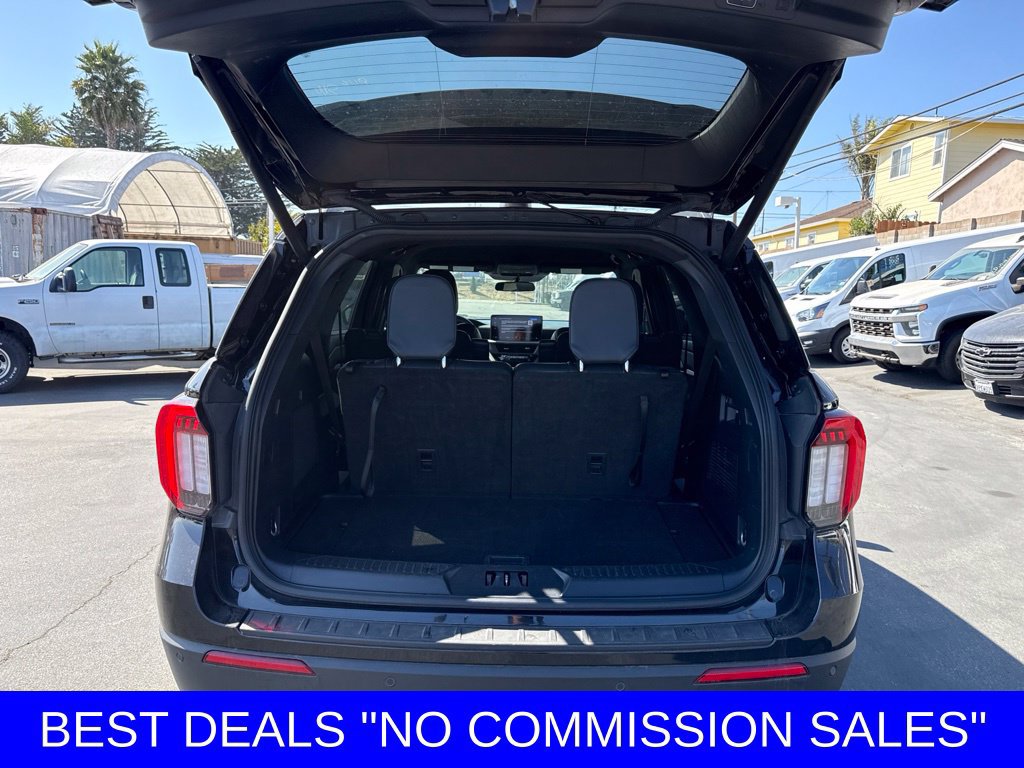 Used 2025 Ford Explorer ST-Line AWD/4WD image 5