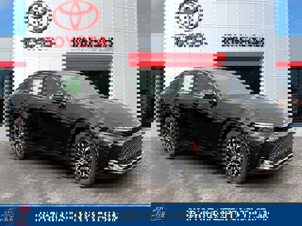 New 2026 Toyota Crown XLE