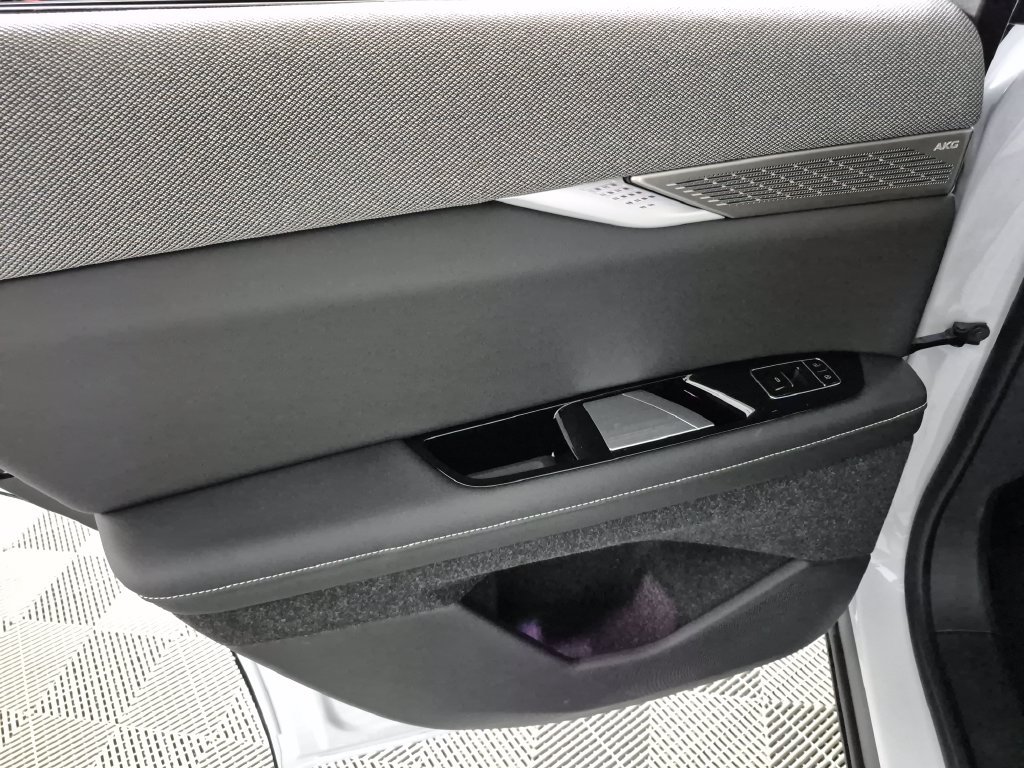 New 2027 Cadillac Optiq Premium Luxury RWD image 25