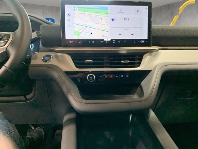 New 2026 Ford Explorer Active image 10