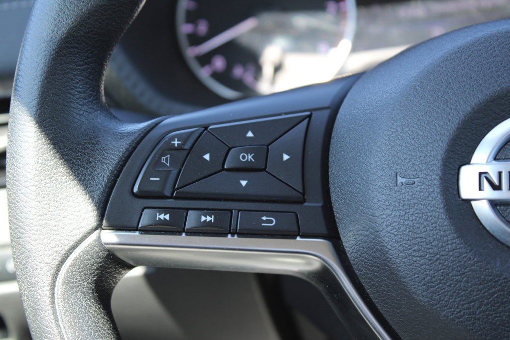 Used 2023 Nissan Sentra SV FWD image 24
