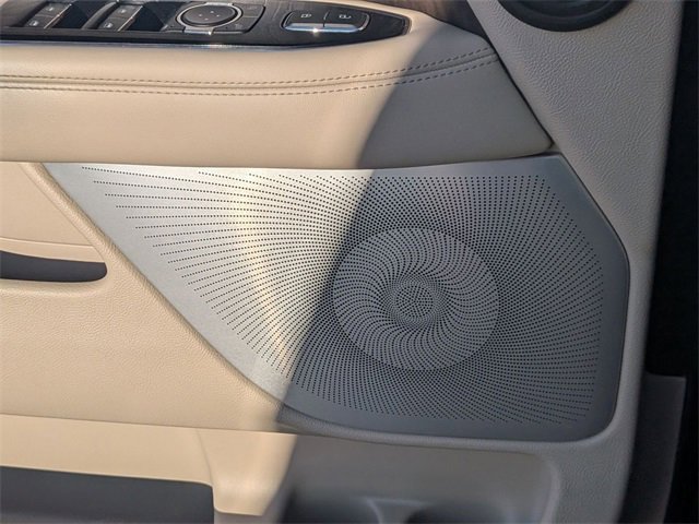 Used 2020 Lincoln Navigator Reserve w/ Luxury Package image 17