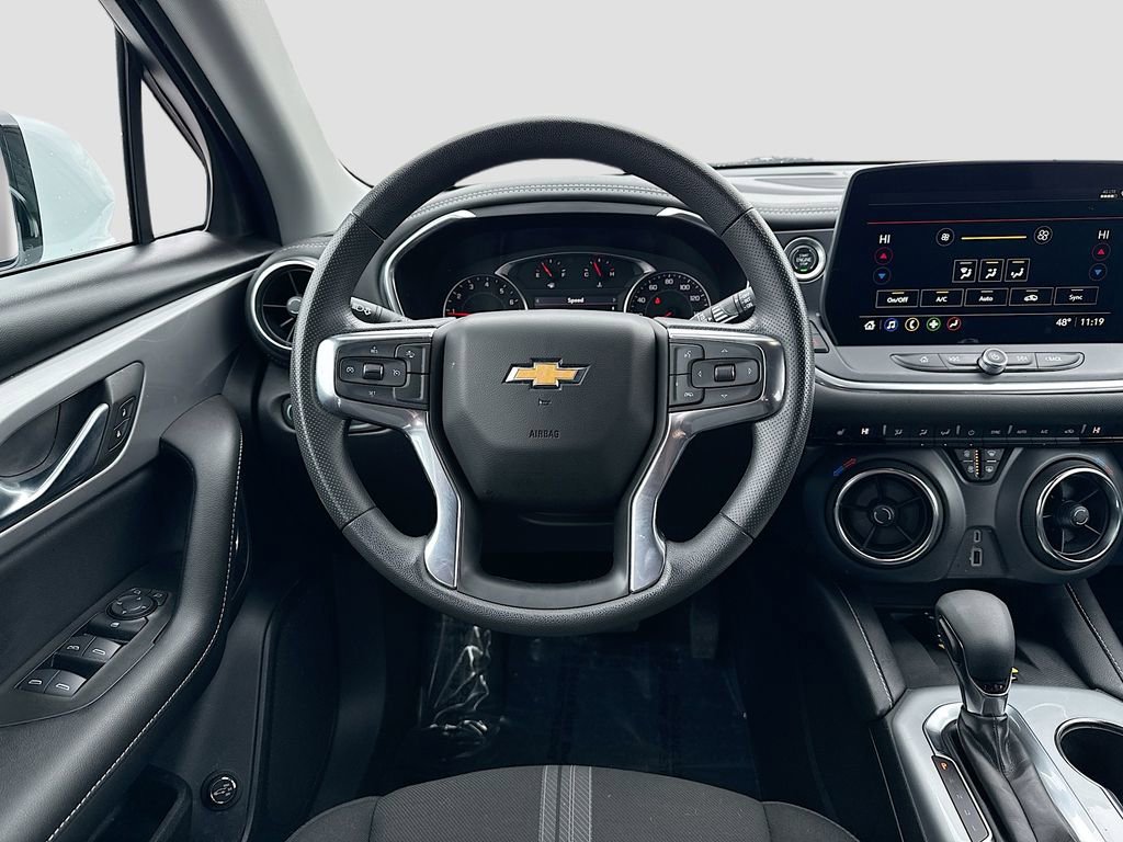 Used 2024 Chevrolet Blazer LT w/ Convenience Package image 18