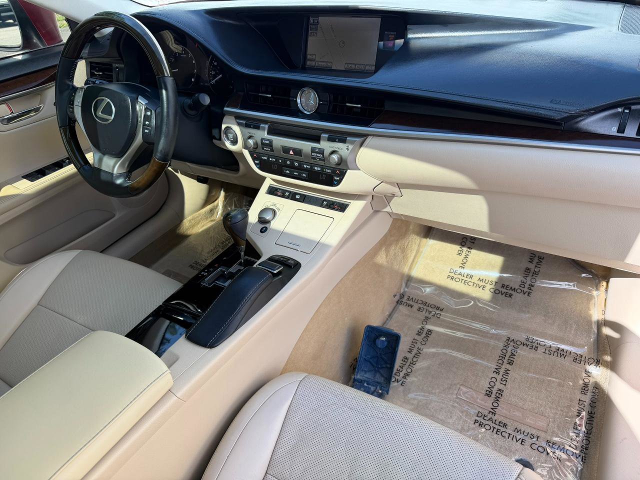 Used 2014 Lexus ES 350 w/ Luxury Package FWD image 44