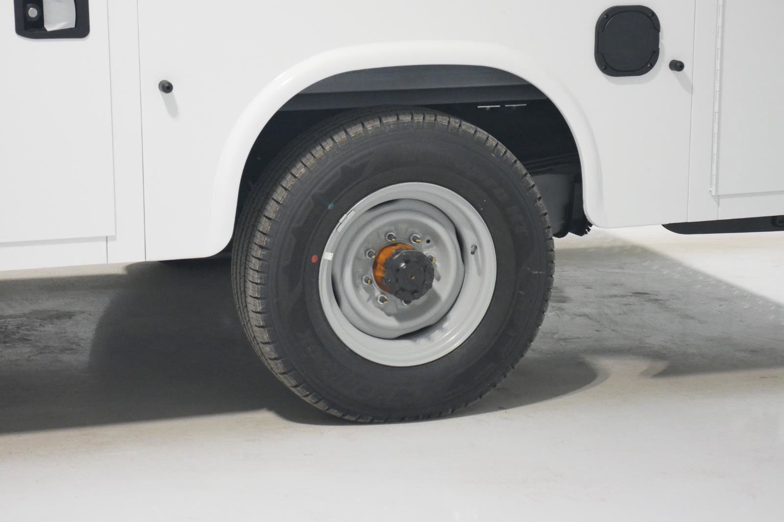 New 2026 Ford E-350 and Econoline 350 Super Duty w/ Power Equipment Group RWD image 50