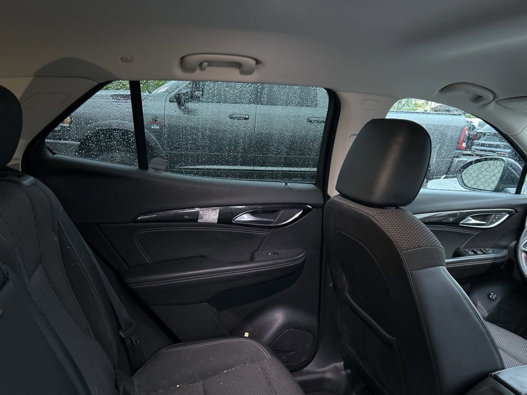 Used 2025 Buick Envision Preferred AWD/4WD image 9